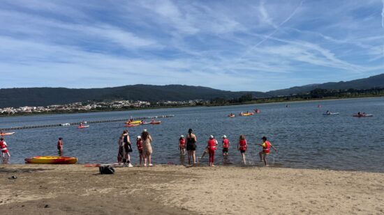 DKC de Viana proporciona batismo de canoagem a 22 crianças