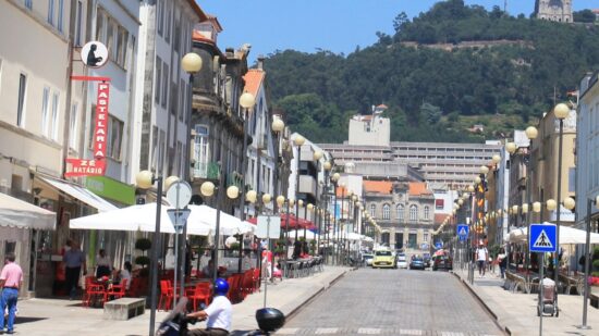 Avenida sem carros, TuViana e Elevador de Santa Luzia gratuitos