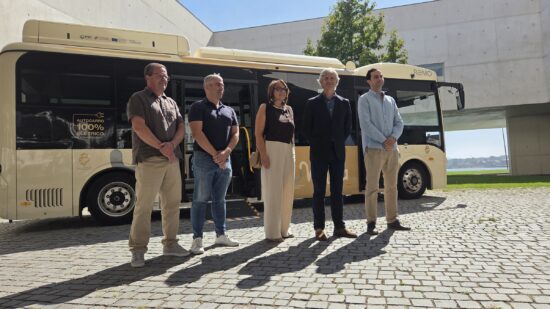 TuViana transportou mais de 750 mil passageiros no primeiro ano de serviço