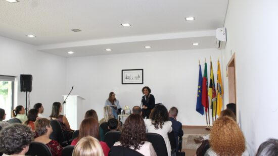 Mujães com “casa cheia” na palestra sobre direitos das mulheres