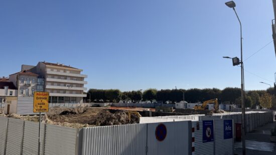 Retomadas obras do novo Mercado Municipal de Viana