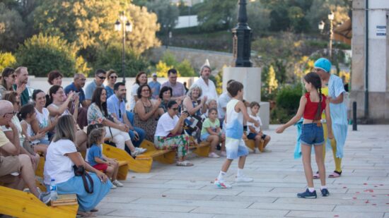 Circo contemporâneo no aniversário do Teatro Diogo Bernardes em Ponte de Lima