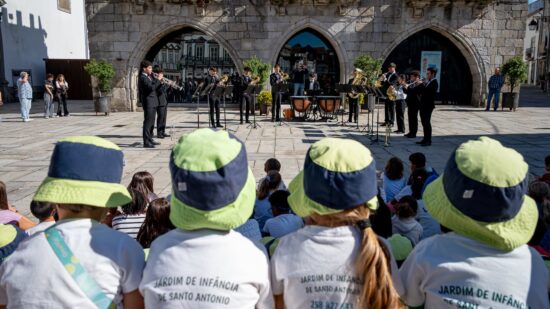 Alunos da ARTEAM assinalam Dia Internacional da Música em Viana